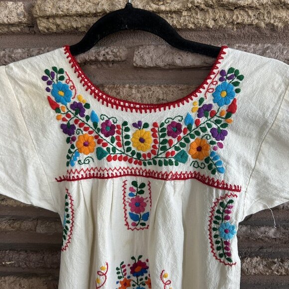 Gabriela Ramirez Vintage Girls Embroidered Ethnic Dress Size 4 - Picture 8 of 10